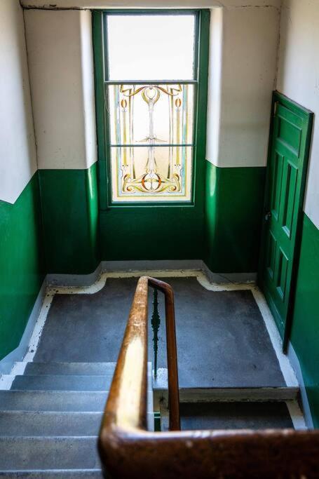 Апартаменти Charming 1-Bed Southside Flat In Great Location Глазго Екстер'єр фото